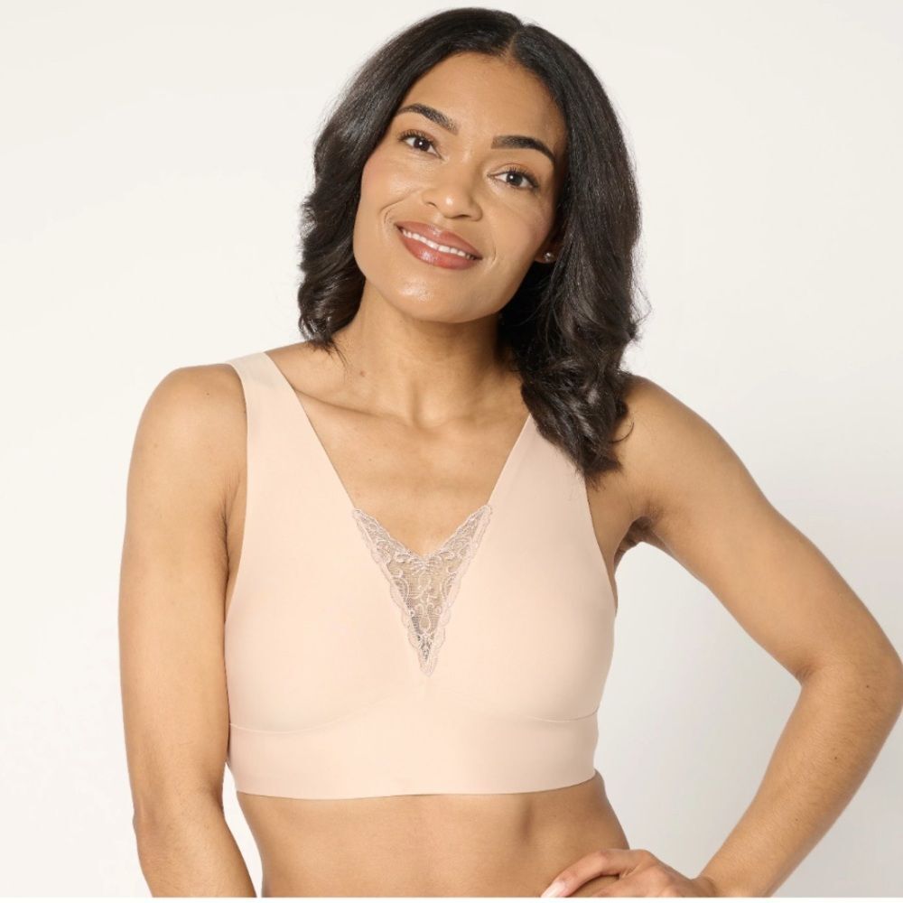 Breezies Invisible Bonded Wirefree Bra with Lace Detail
